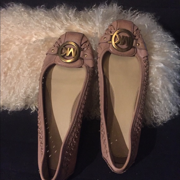 Michael Kors Shoes - Michael Kors beige flats